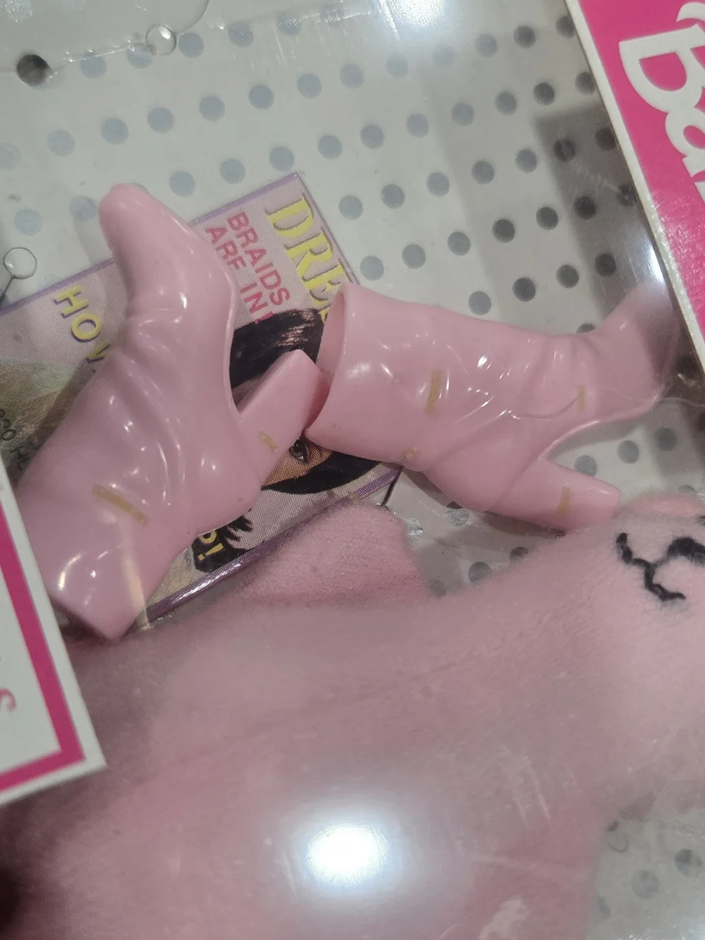 Vintage 1998 Barbie Fashion Avenue Accessories Pink Boots Teddy Bear NIB